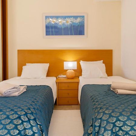 Zarco - Cosy Apartment In Vilamoura With A Balcony With View To The 2 Swimming Pools - Near The Beach & The Marina Quarteira Exterior photo