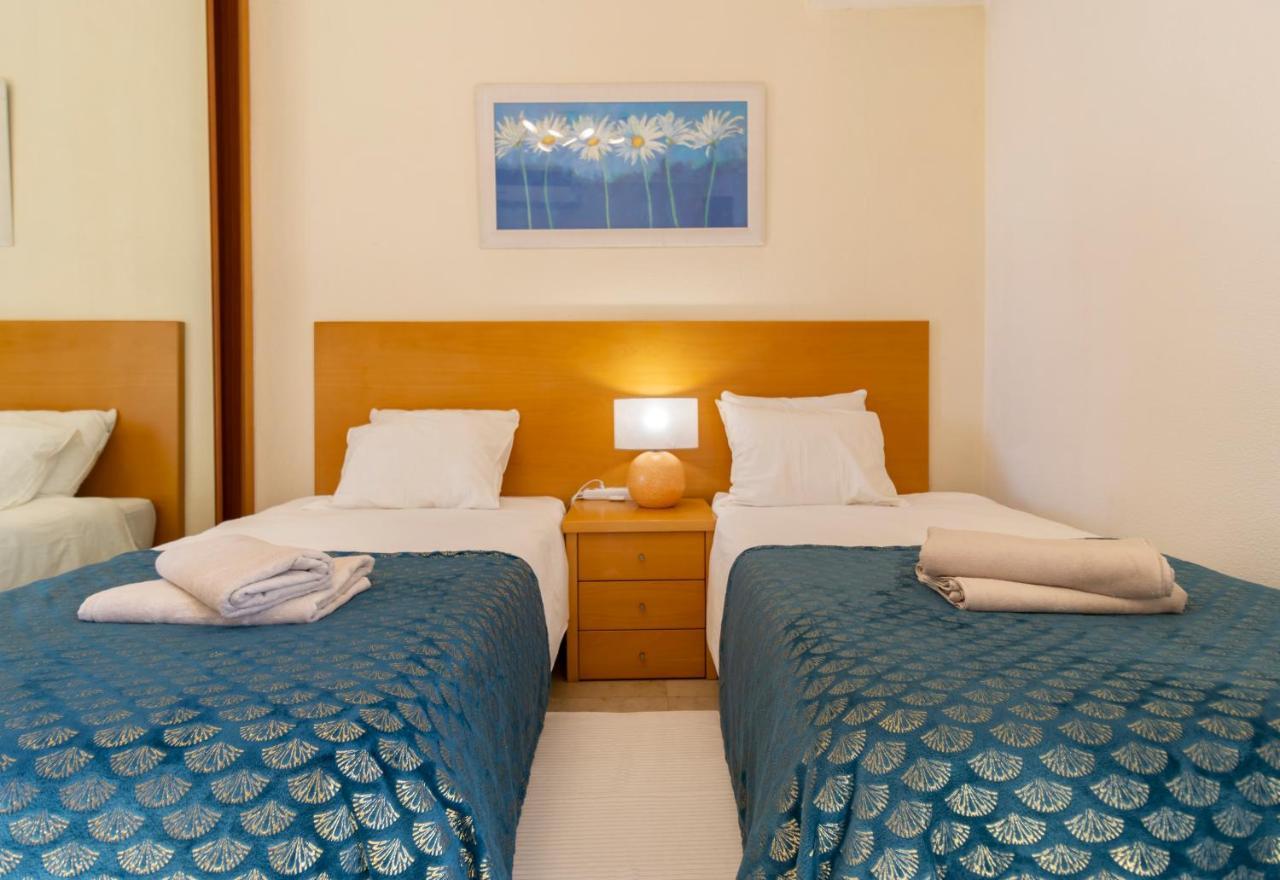 Zarco - Cosy Apartment In Vilamoura With A Balcony With View To The 2 Swimming Pools - Near The Beach & The Marina Quarteira Exterior photo