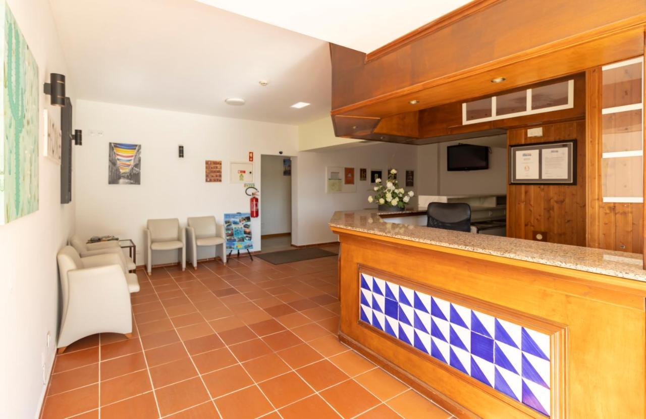 Zarco - Cosy Apartment In Vilamoura With A Balcony With View To The 2 Swimming Pools - Near The Beach & The Marina Quarteira Exterior photo